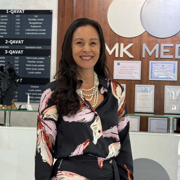 Mrs. Nikki Hafezi
